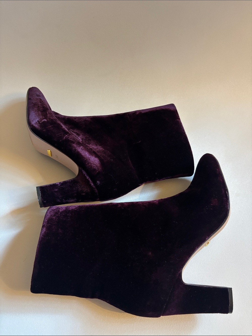 Ralph Lauren Bridget Port Red Velvet High Heel Booties Size 8.5 ~ Excellent - Picture 5 of 11